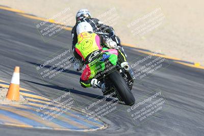 media/Dec-05-2024-Racers Edge (Thu) [[e102e0690b]]/3-B Group/Session 1 Turn 8 Backside/